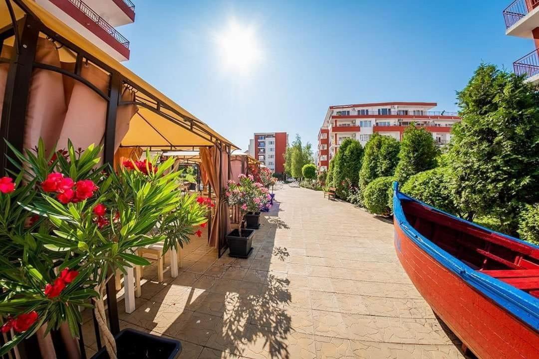 Sea View Panoramic Apartments, Fort Noks Crown Club สวิติ วลัส ภายนอก รูปภาพ