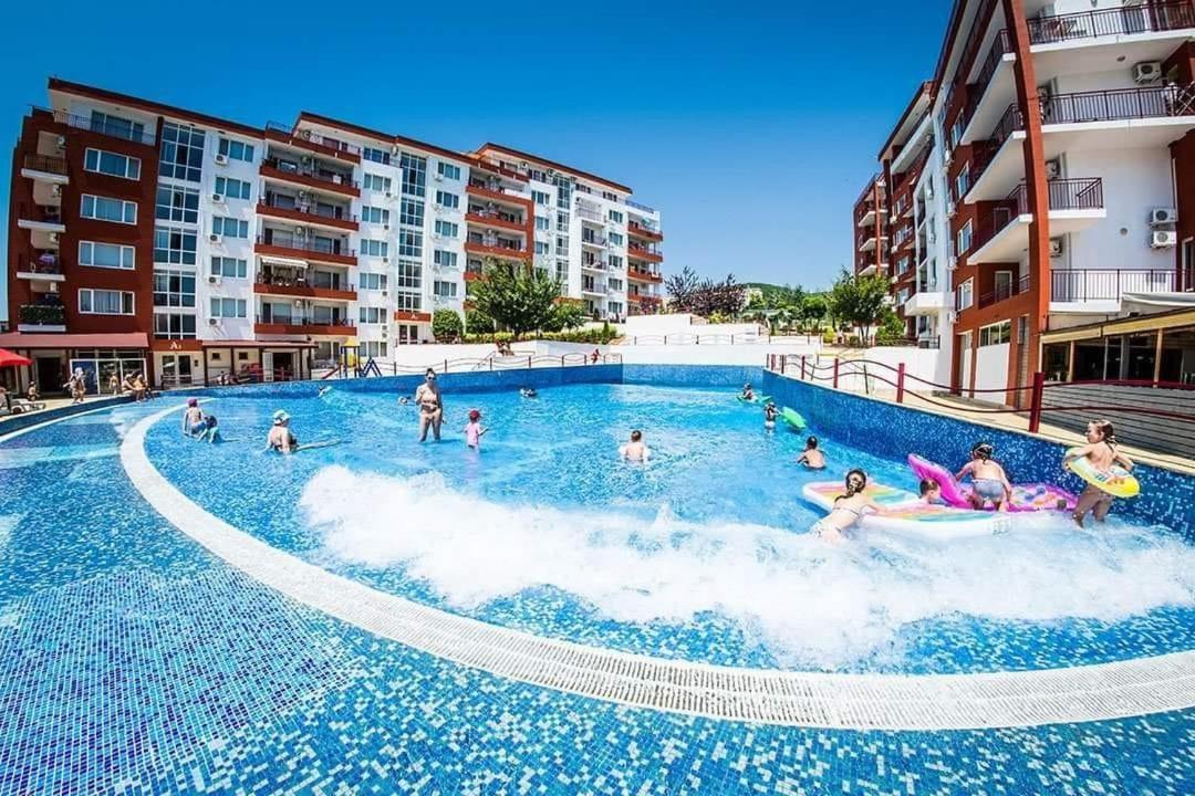 Sea View Panoramic Apartments, Fort Noks Crown Club สวิติ วลัส ภายนอก รูปภาพ